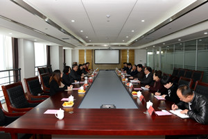 公司董事長(zhǎng)劉樹洪一行到濰坊昌大集團(tuán)參觀交流(圖1)