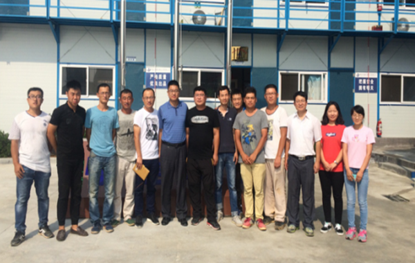 炎炎夏日送清涼，慰問一線勞動者(圖2)