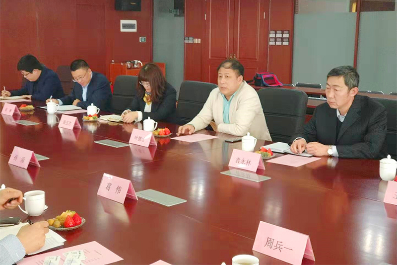 德才集團(tuán)董事長(zhǎng)葉德才偕高管團(tuán)隊(duì)赴榮華建設(shè)集團(tuán)訪(fǎng)問(wèn)交流(圖2)