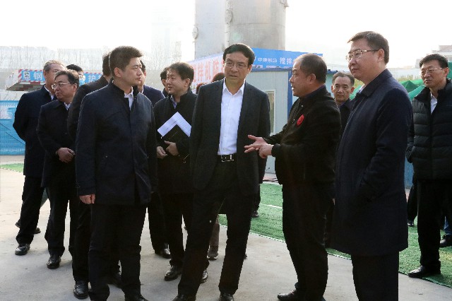 青島市人大常委會主任王魯明一行視察中建聯(lián)合海爾云谷配套學(xué)校（青島二中分校）項(xiàng)目(圖1)