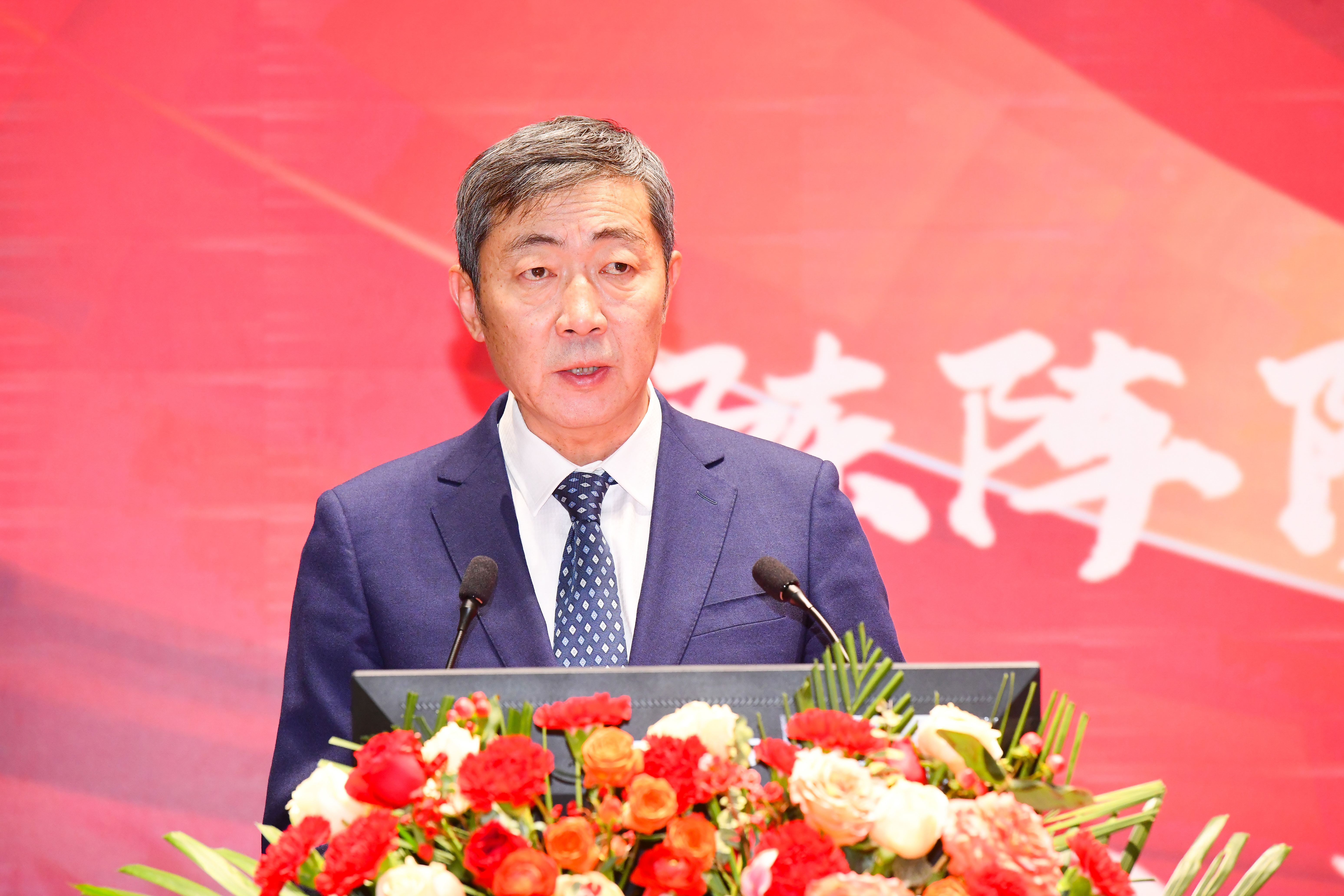 向陽而生，破局進(jìn)取 | 中建聯(lián)合2023年度總結(jié)表彰暨2024年迎新大會(huì)勝利召開(圖2)