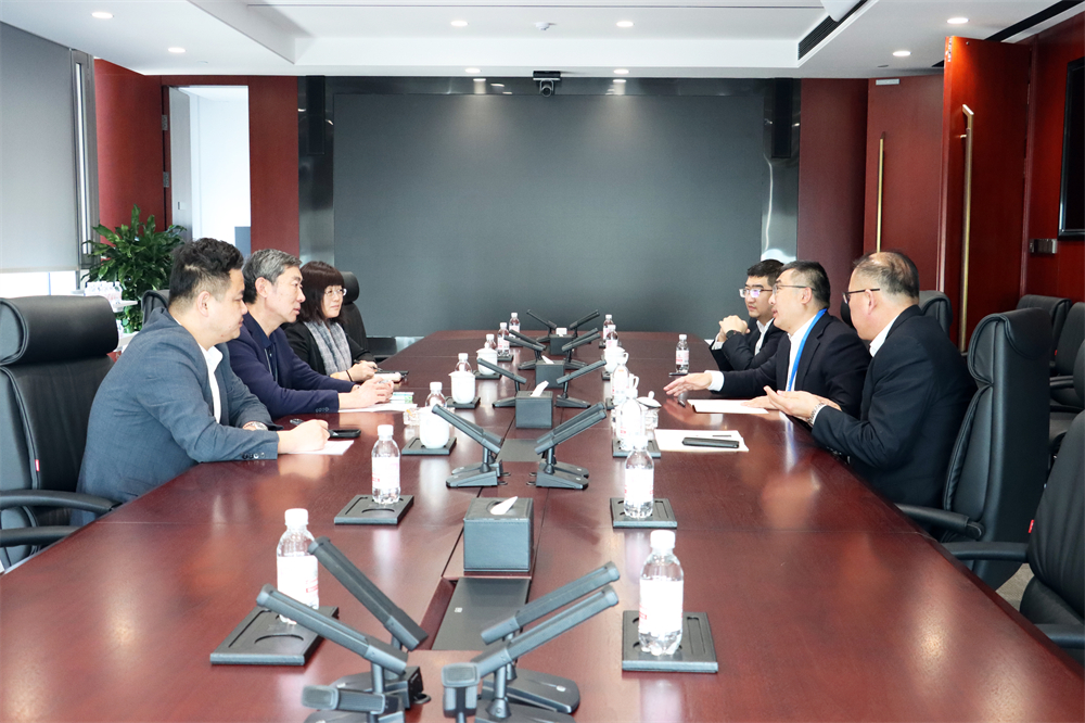 中建聯(lián)合高管團(tuán)隊(duì)赴中建八局發(fā)展建設(shè)公司交流學(xué)習(xí)(圖2) 圖片